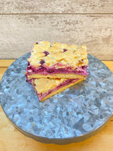 Load image into Gallery viewer, Blueberry Lemon Pie bar
